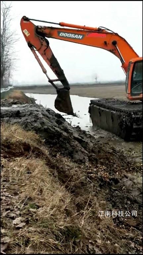 上饶余干沼泽型清淤挖掘机租赁