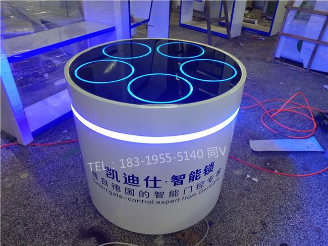 大华朗瑞特新市德施曼智能指纹锁展柜密度板烤漆