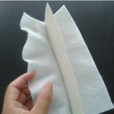 金昌1+1600g，两布一膜不透水土工布企业简报