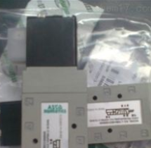 NUMATICS 34203302/34303003 三联开关