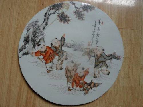 2019年婴戏图瓷板画有市场吗