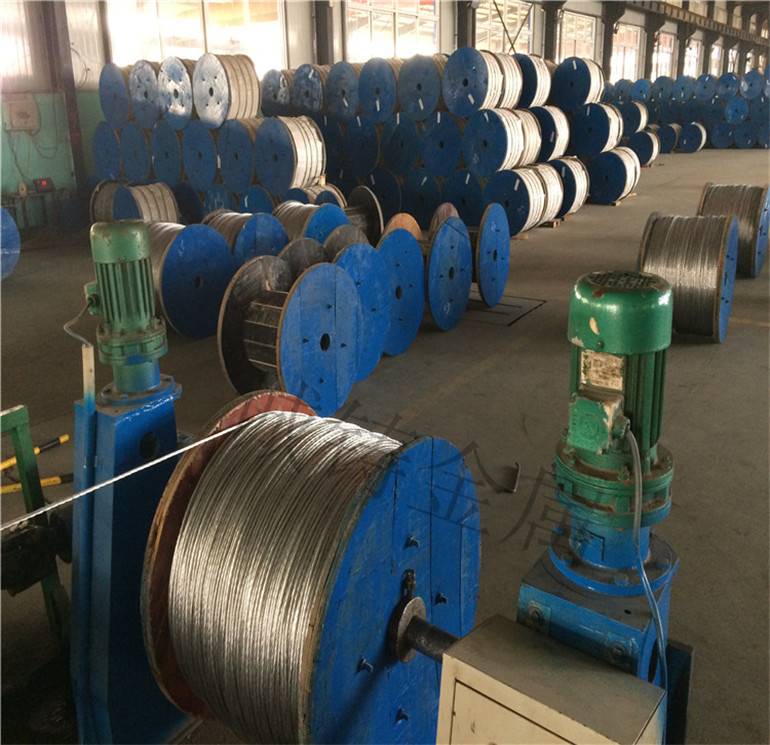 沧州市1.8mm2.6mm热镀锌钢绞线生产厂家