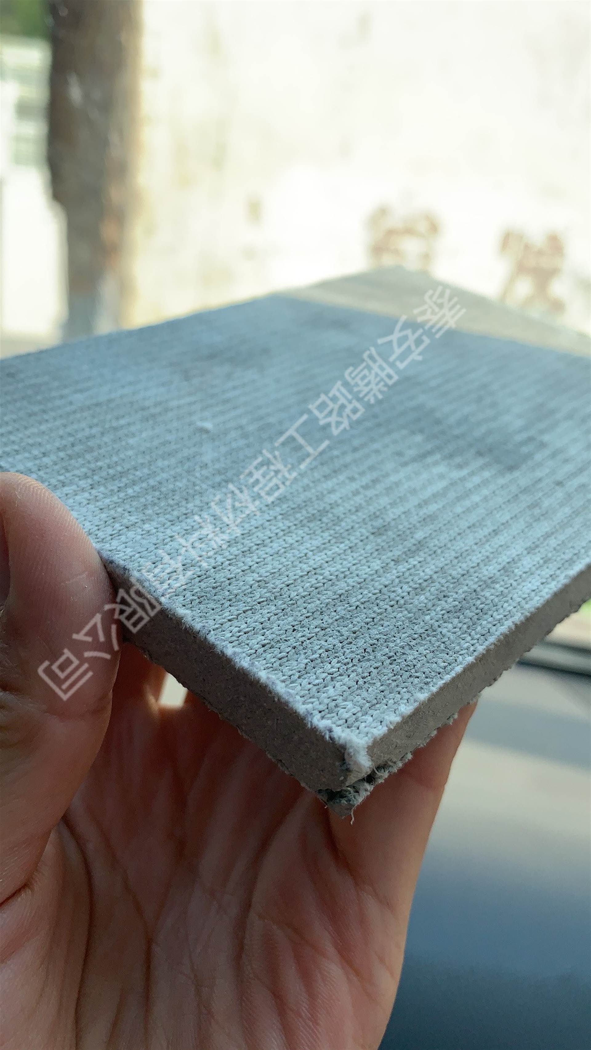 新型建材水泥毯厂家 水泥毯的防渗效果