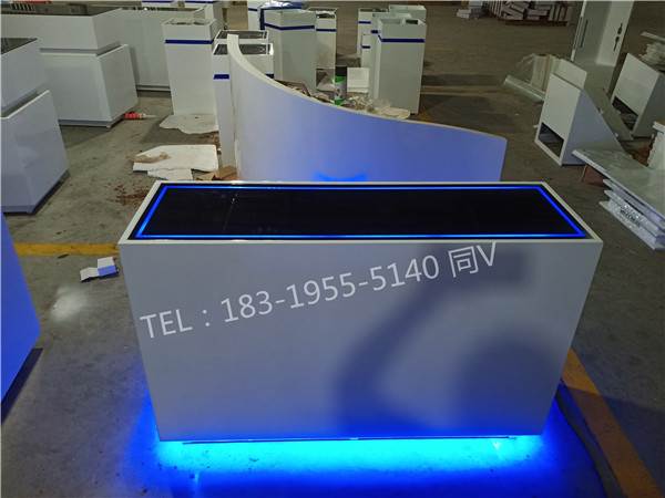 扬州江都客户推荐锁已爱尚盾智能锁展示架