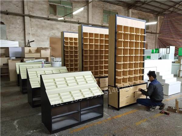 丹东gentlemonster/眼镜架子展示柜奔腾剃须刀柜