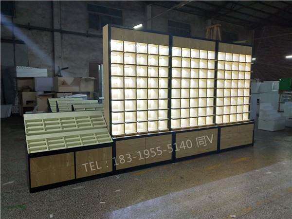 广东湛江防辐射眼镜货架靠墙眼镜展示高柜各种款式