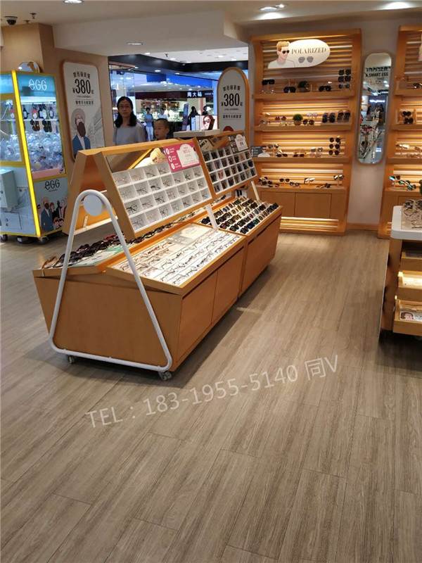 福建龙岩中岛眼镜货架/眼镜柜中岛展示柜烤漆木质