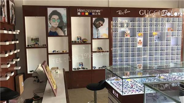 广西来宾眼镜店柜台/近视眼镜展柜陈列货架哪里有做厂家