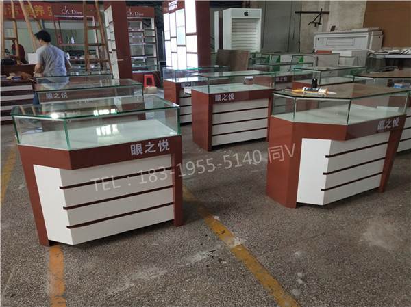 河南新乡多层格子太阳眼镜店货架/眼镜展示柜烤漆展柜图片大全