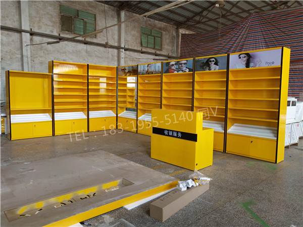 山东潍坊生态板眼镜柜/太阳镜中岛柜装修图片