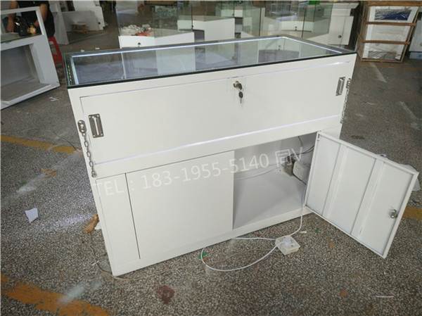 营口创果/放的架子创意烟斗剃须刀专用柜