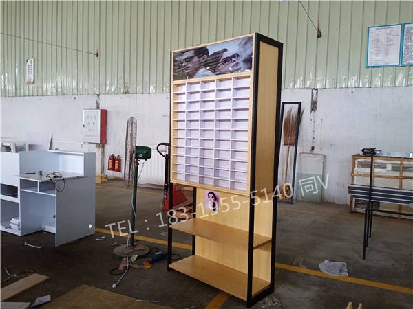 山西朔州鞋柜隐形眼镜展示架附近有做柜台的厂家吗