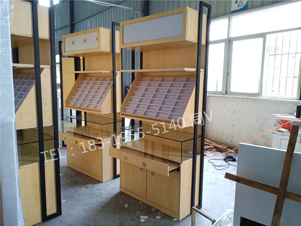 山东菏泽木质眼镜展示柜/眼镜柜中岛展示柜烤漆木质