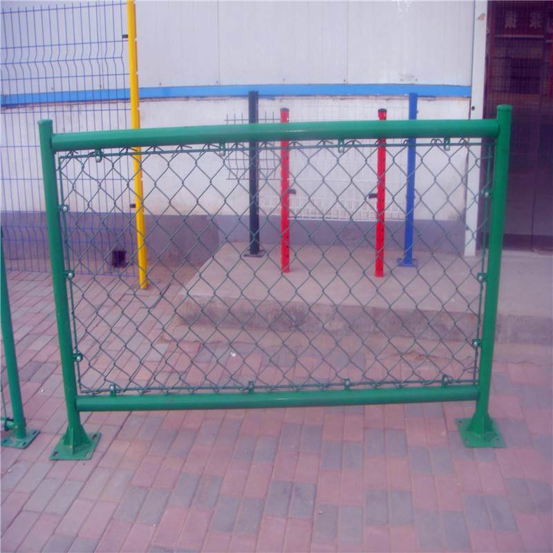 笼式足球场围网运动场围栏基地