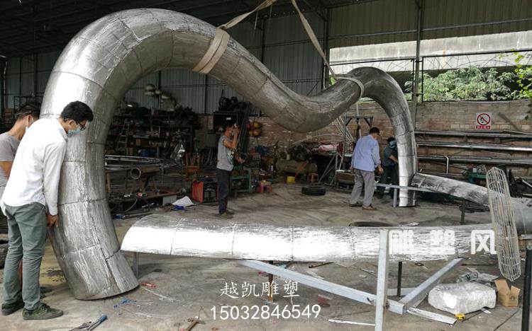 越凯雕塑户外门套雕塑厂生产制作