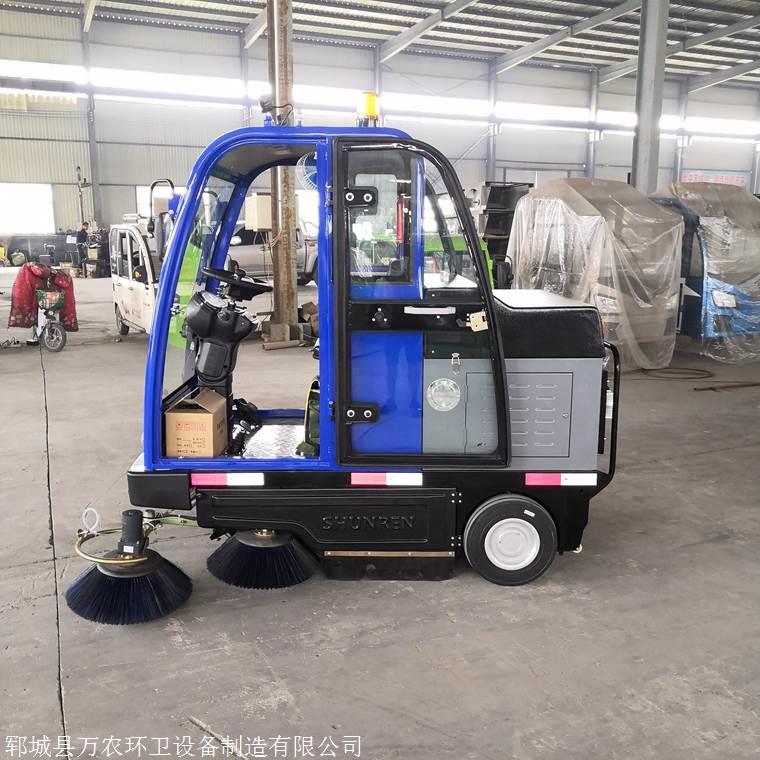道路清扫车多少钱一辆