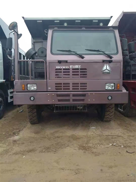 二手宽体自卸车