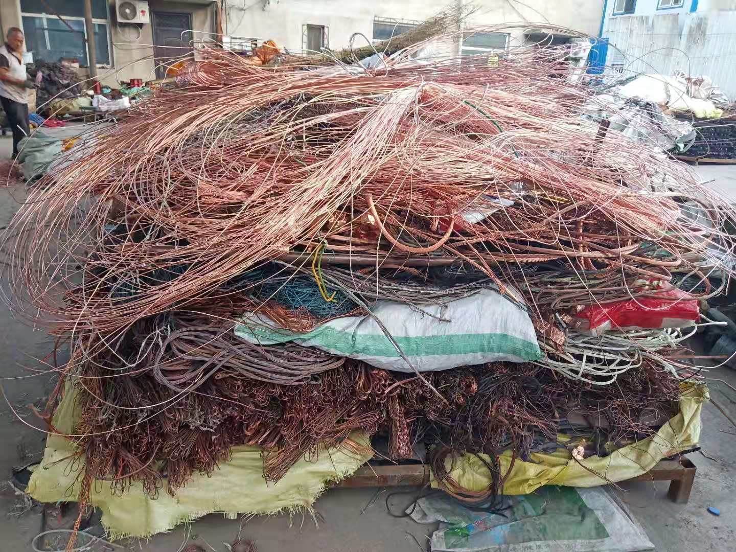 丹东高价回收废铜板废铜排废铜棒废紫铜屑紫铜板紫铜排