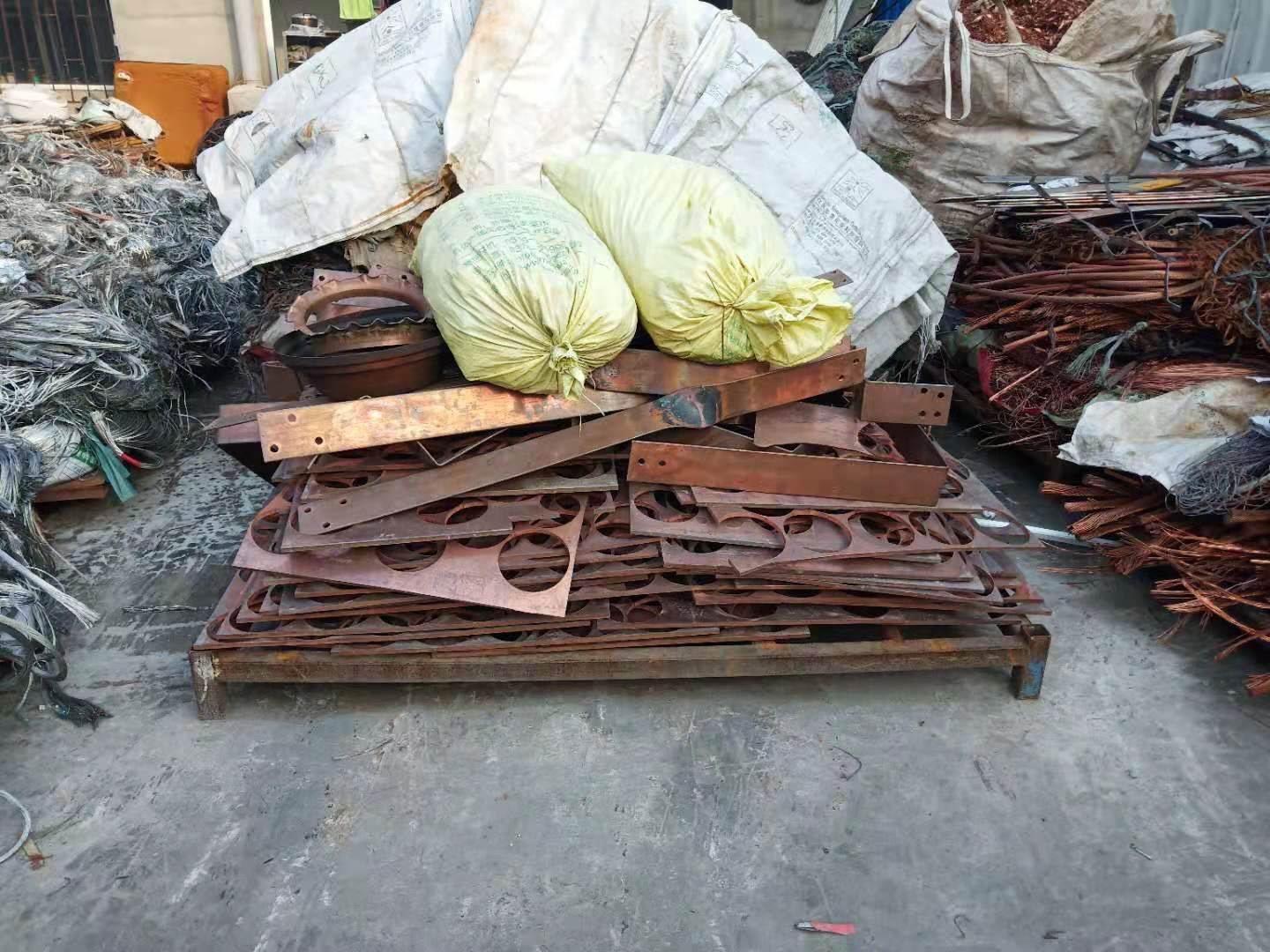丹东高价回收废铜板废铜排废铜棒废紫铜屑紫铜板紫铜排