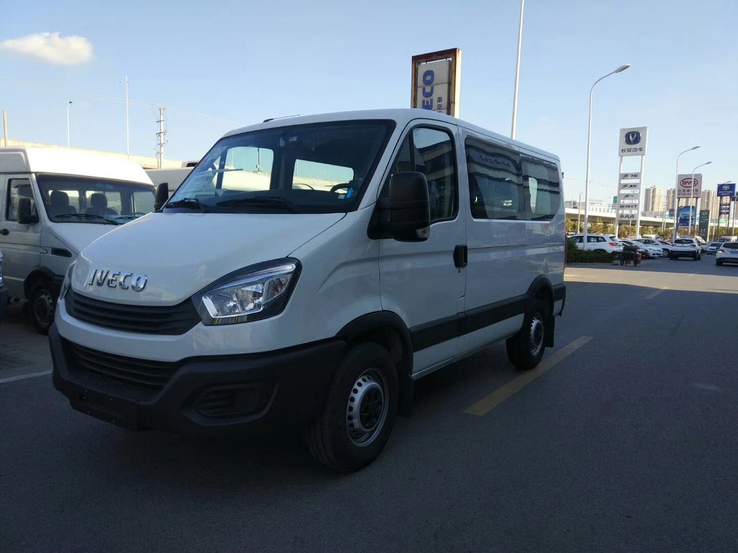南京依维柯昆山依维柯汽车4s店