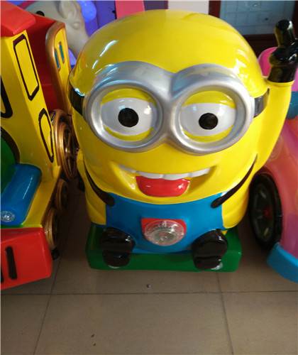 广西儿童游乐设备厂家供应小黄人摇摆机价格 投币小黄人摇摆机