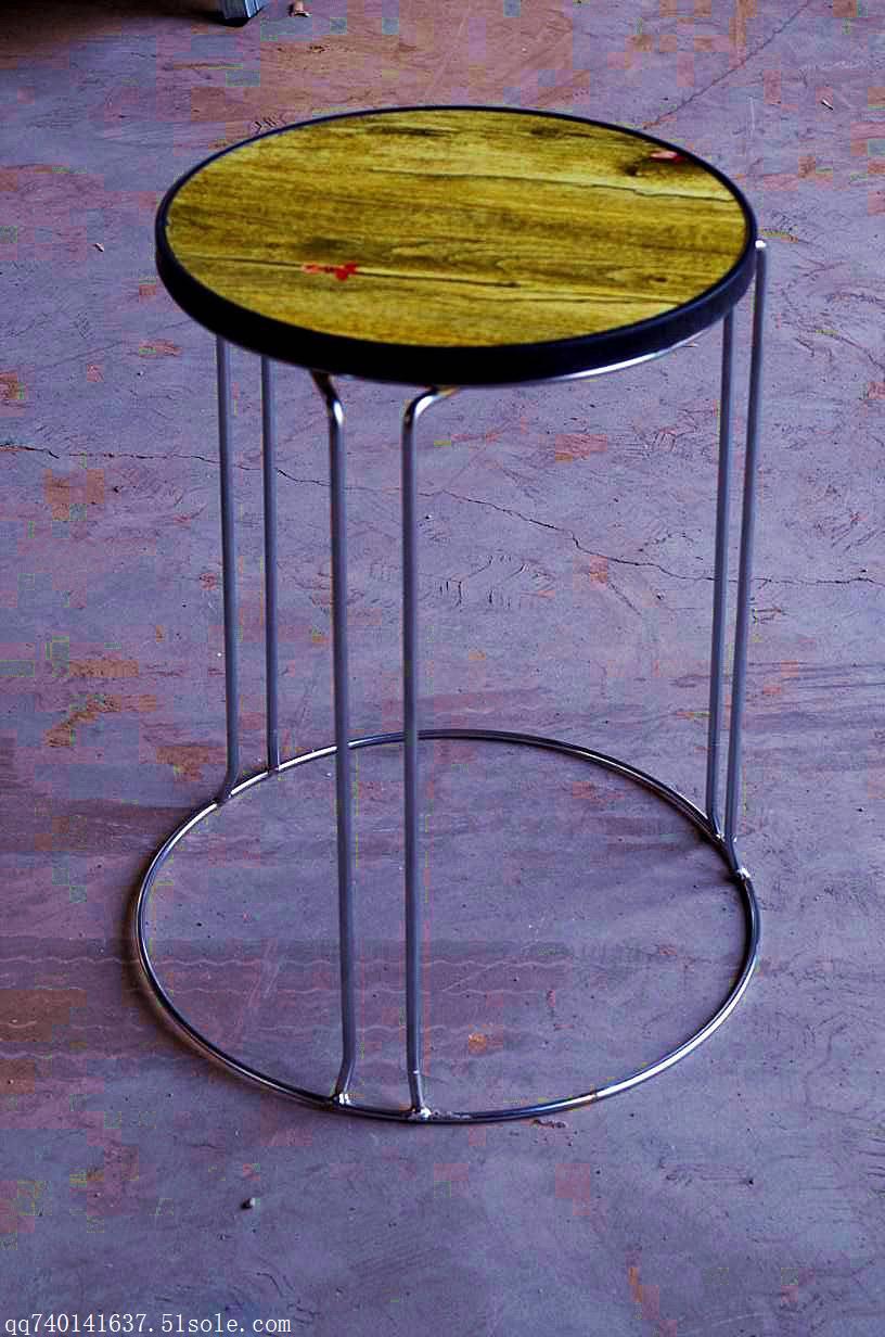 搜了网为您找到10条铁凳子的相关产品参数信息