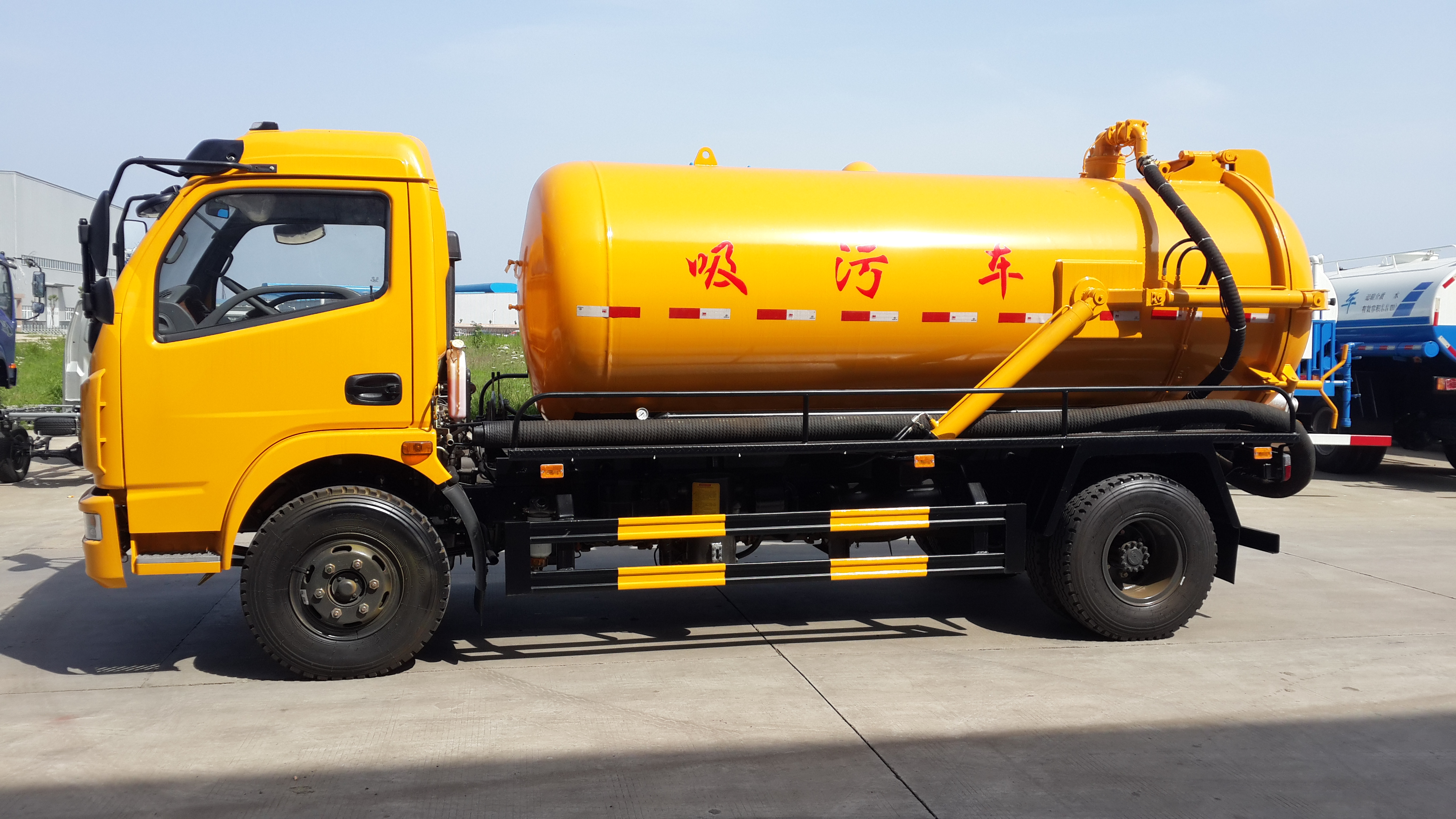 全新吸污车现车特惠,吸污车全国送车