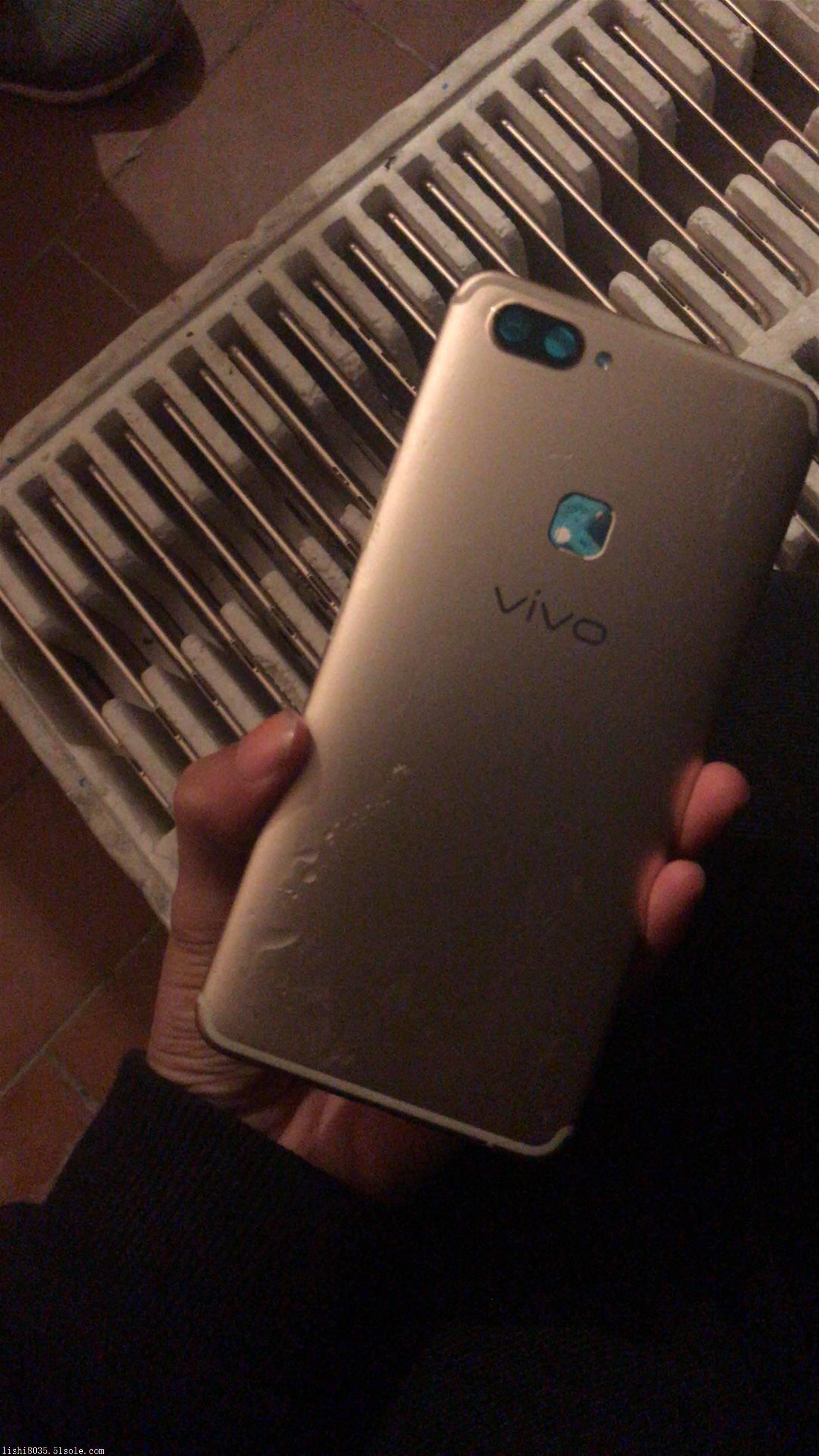 求购vivox21后盖总成求购oppor11后盖