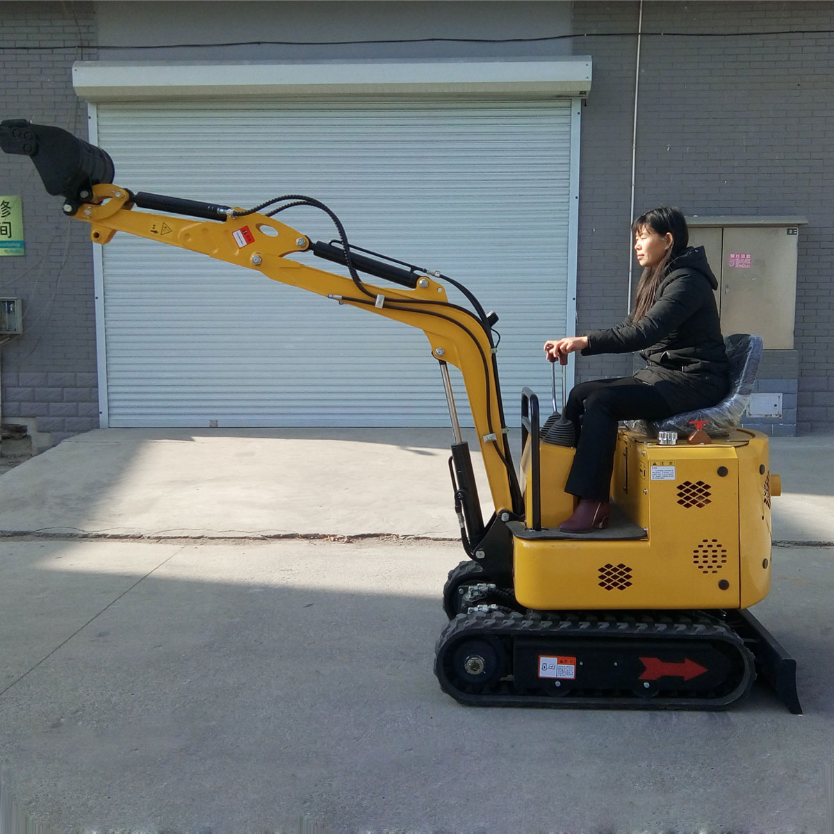 小型工程挖掘机 履带式小型挖坑机