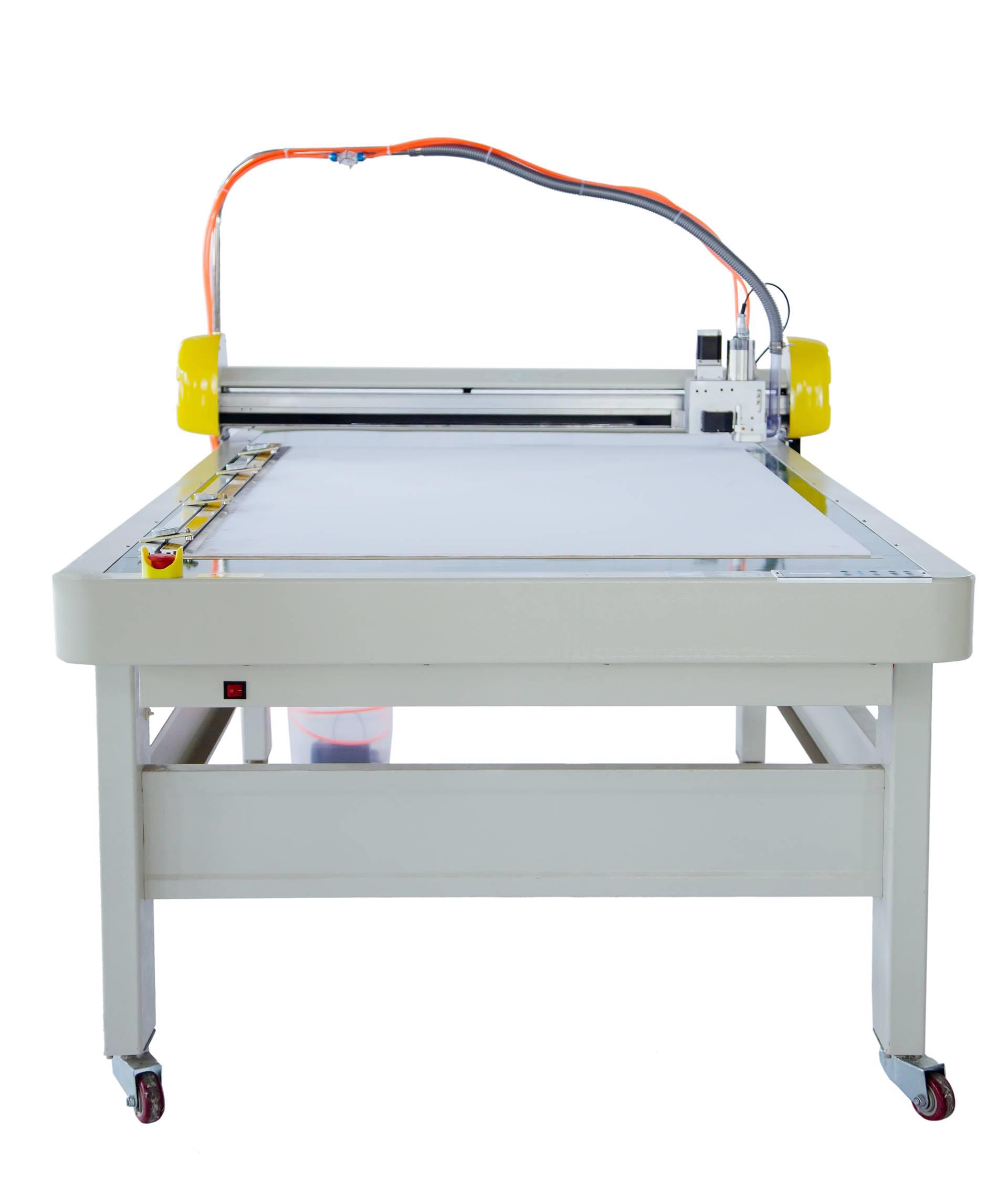 诠图多层智能高速模板切割机