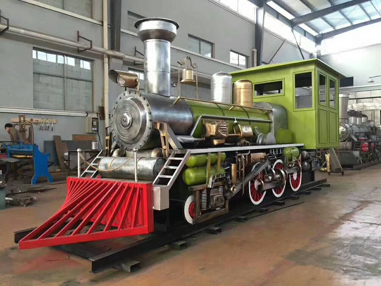 大型暖场精品道具复古火车头主题展览租赁