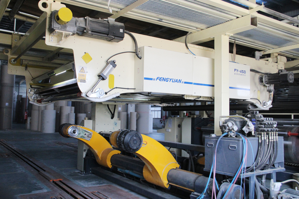 枫源伺服自动接纸机 jzk-10-450苏州品一玻璃纤维科技有限公司主营