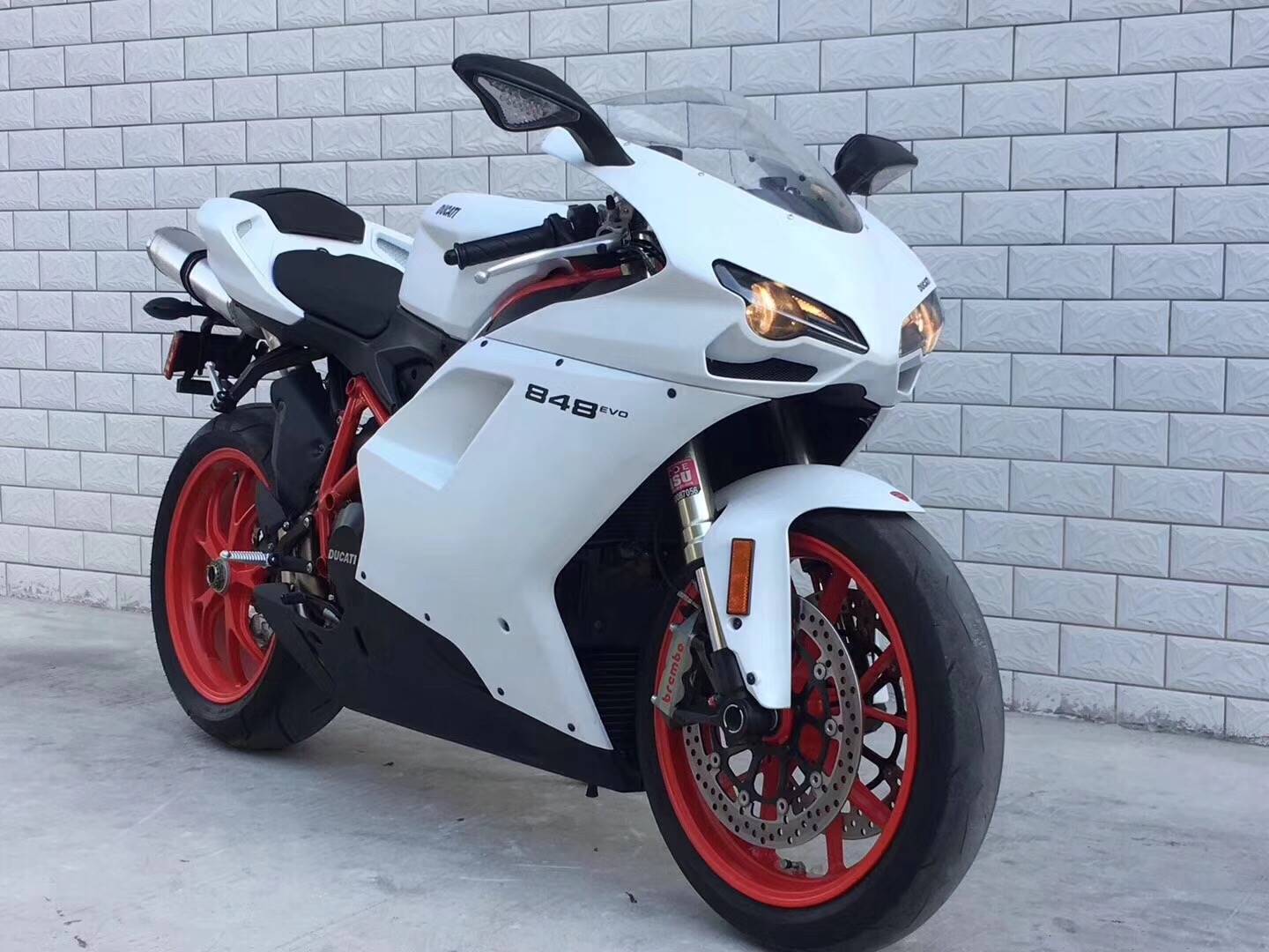杜卡迪848