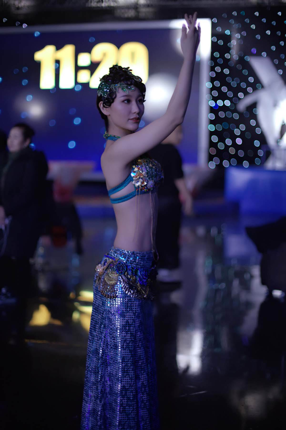 杨依写真集杨依毕业于北影