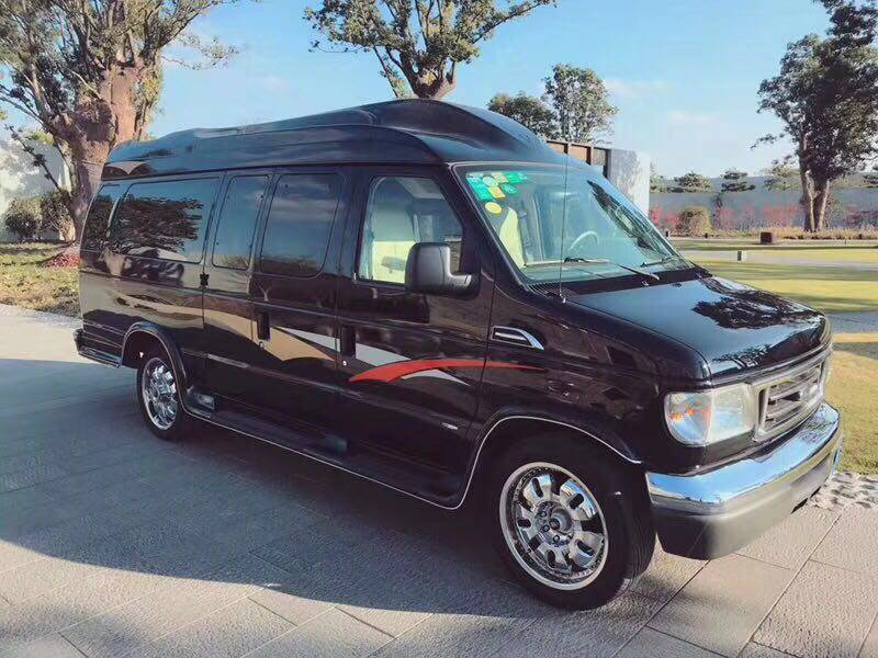 上海租福特e250房车豪华内室出行旅游优选