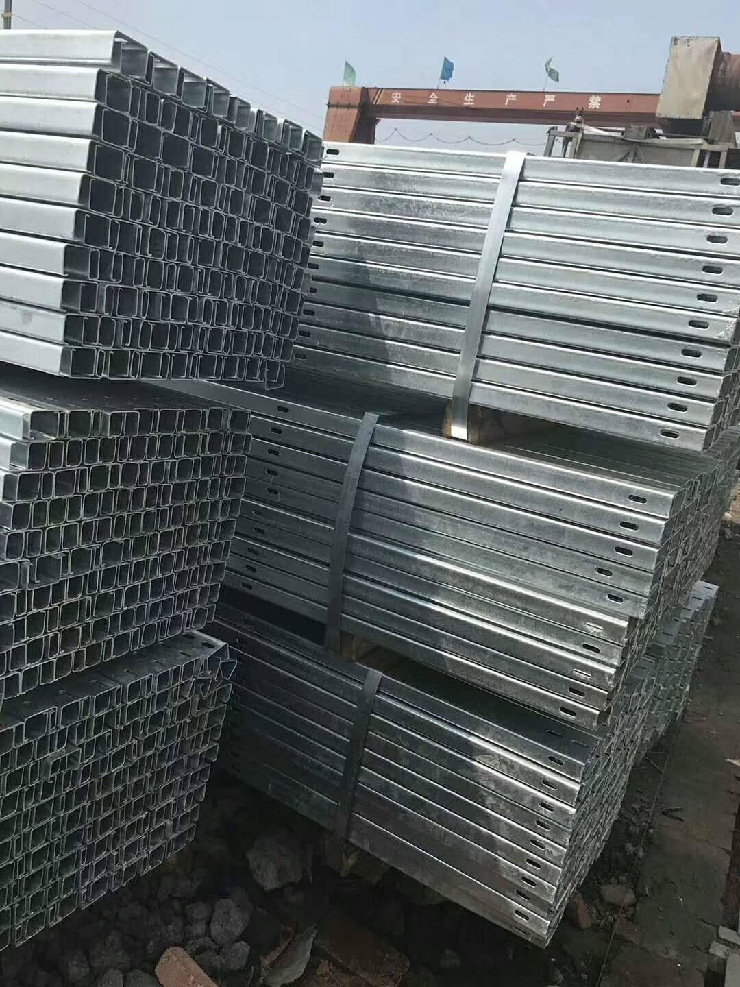 支架价格-高强度光伏支架-大庆  手机号:18100103987大庆光伏支架厂家