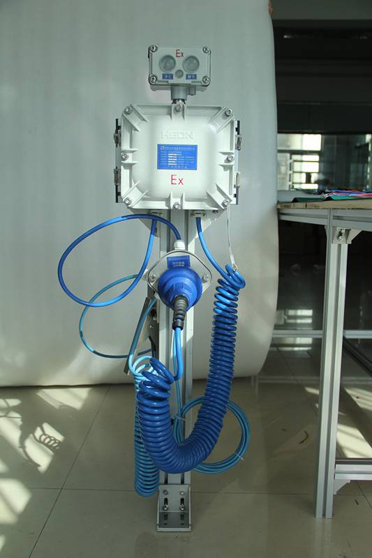 静电溢流保护器专为油库静电溢流保护装置