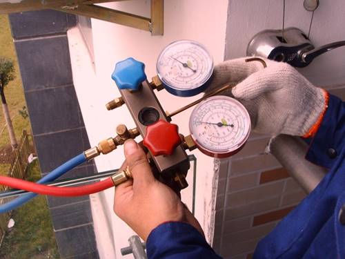 上海夏普空调售后维修电话021-50866986加液