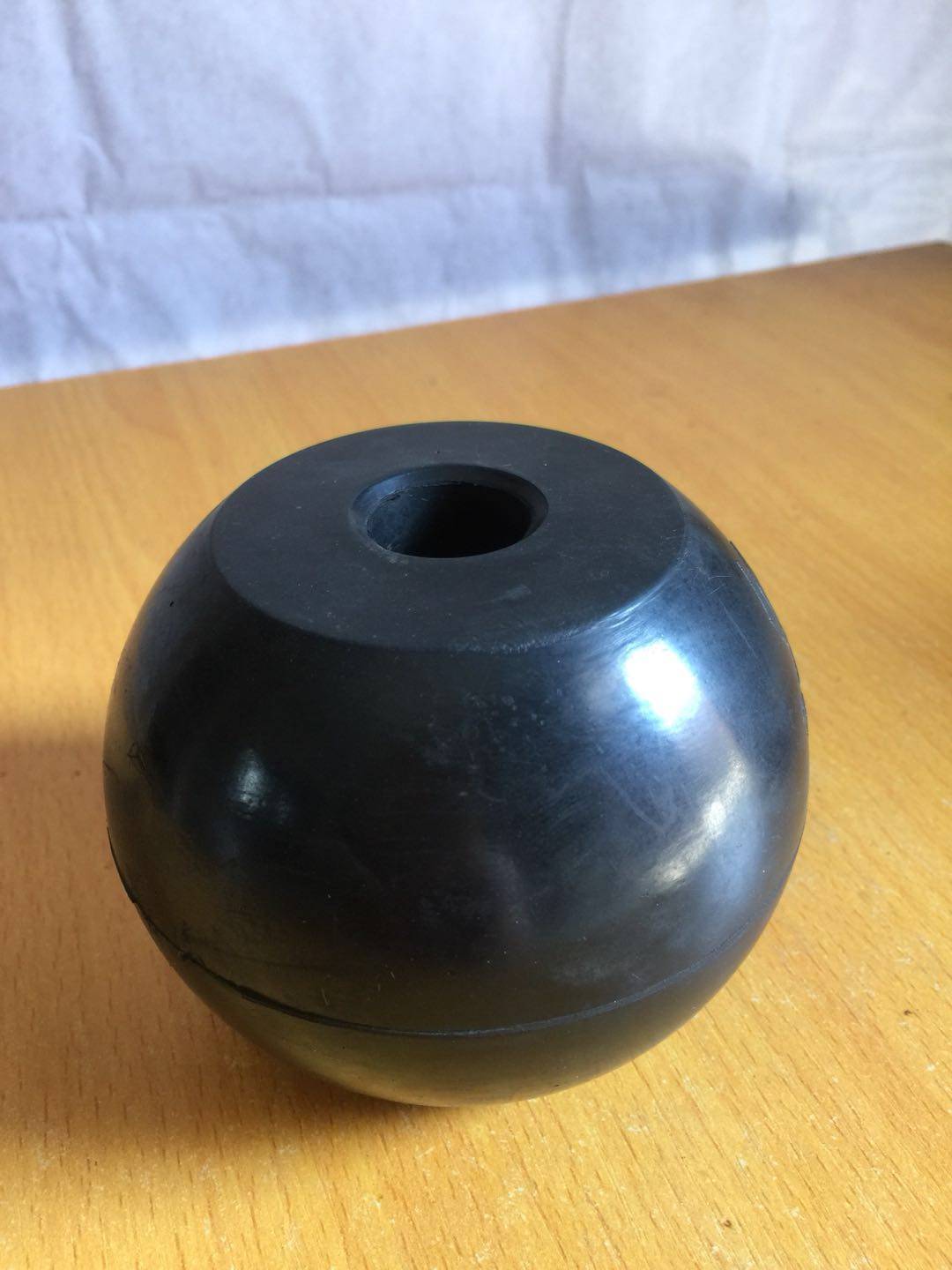 厂家供应橡胶空心球 半球 组合橡胶球 工业用耐磨橡胶制品定做