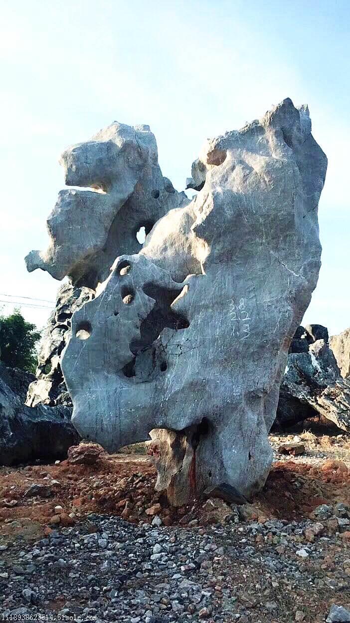 房山太湖石 优质美化园林点缀环境石材 庭院景观石