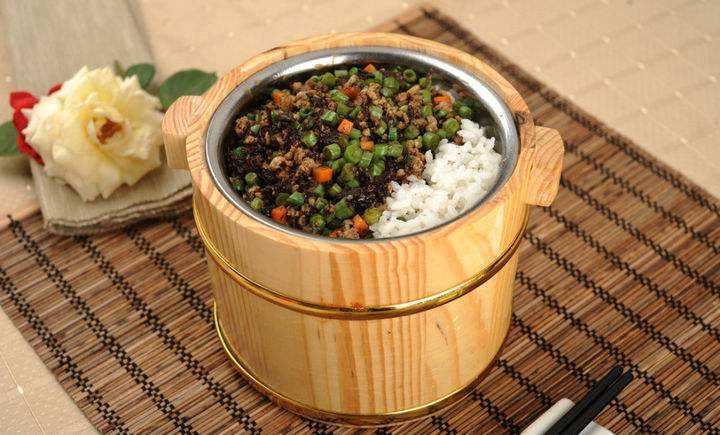 学习木桶饭 加盟木桶饭多少钱