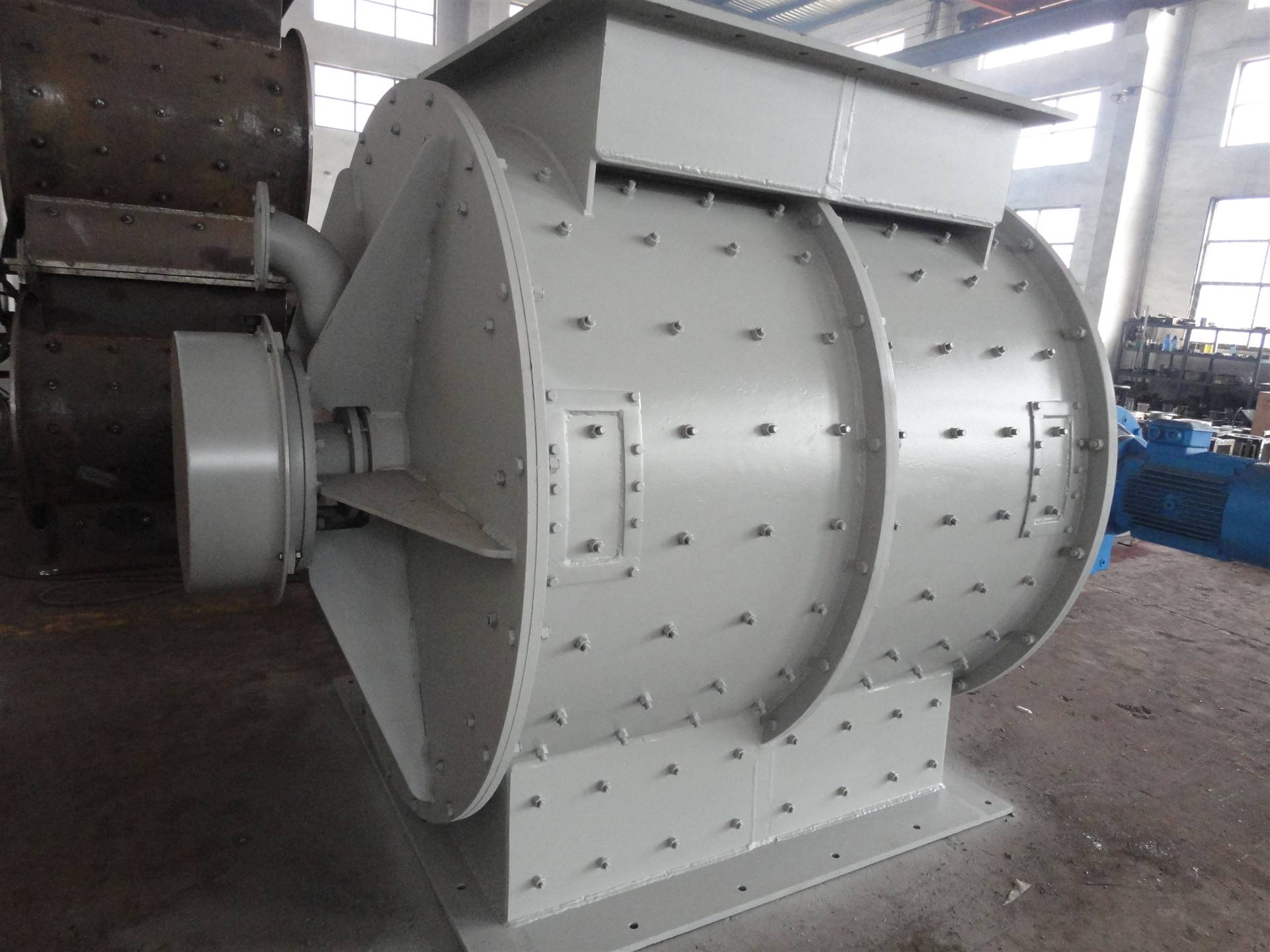 泊头浩存机械立磨大型回转卸料器为我单位多年制造经验,欢迎订购