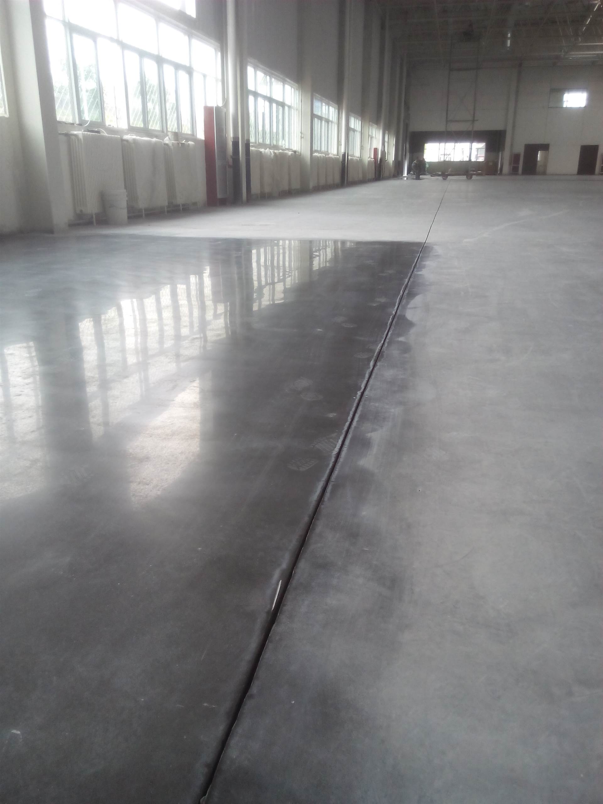 水泥地面老扫不干净怎么加固处理