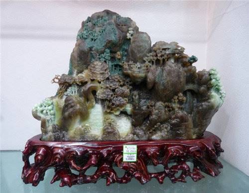 紫独山玉历年交易记录