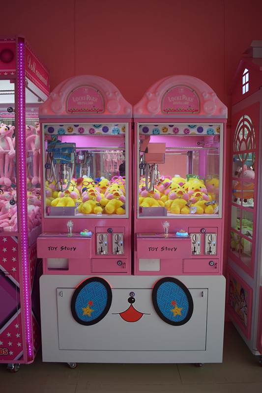 娃娃机批发厂家直销