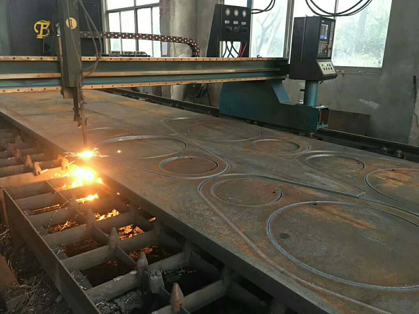 容器用钢板?舞阳钢铁 切割加工