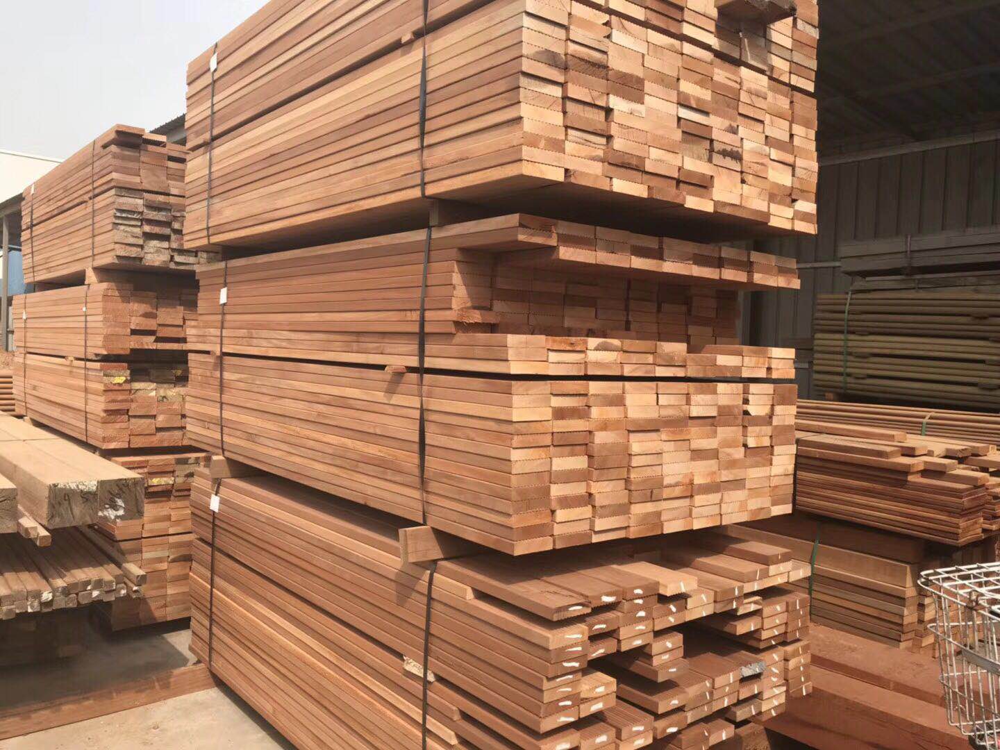 正宗山樟木,山樟木防腐木厂家直销