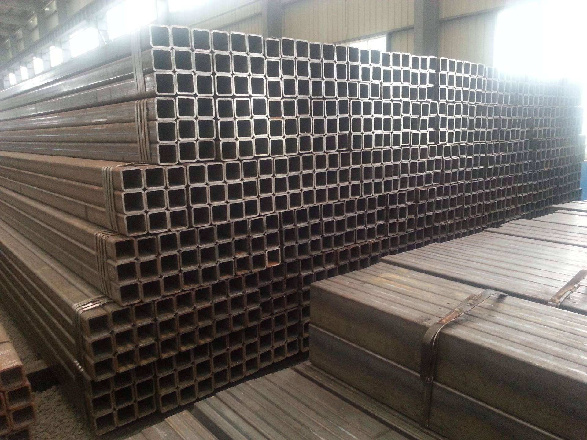 云南方管多少钱 昆明钢材多少钱