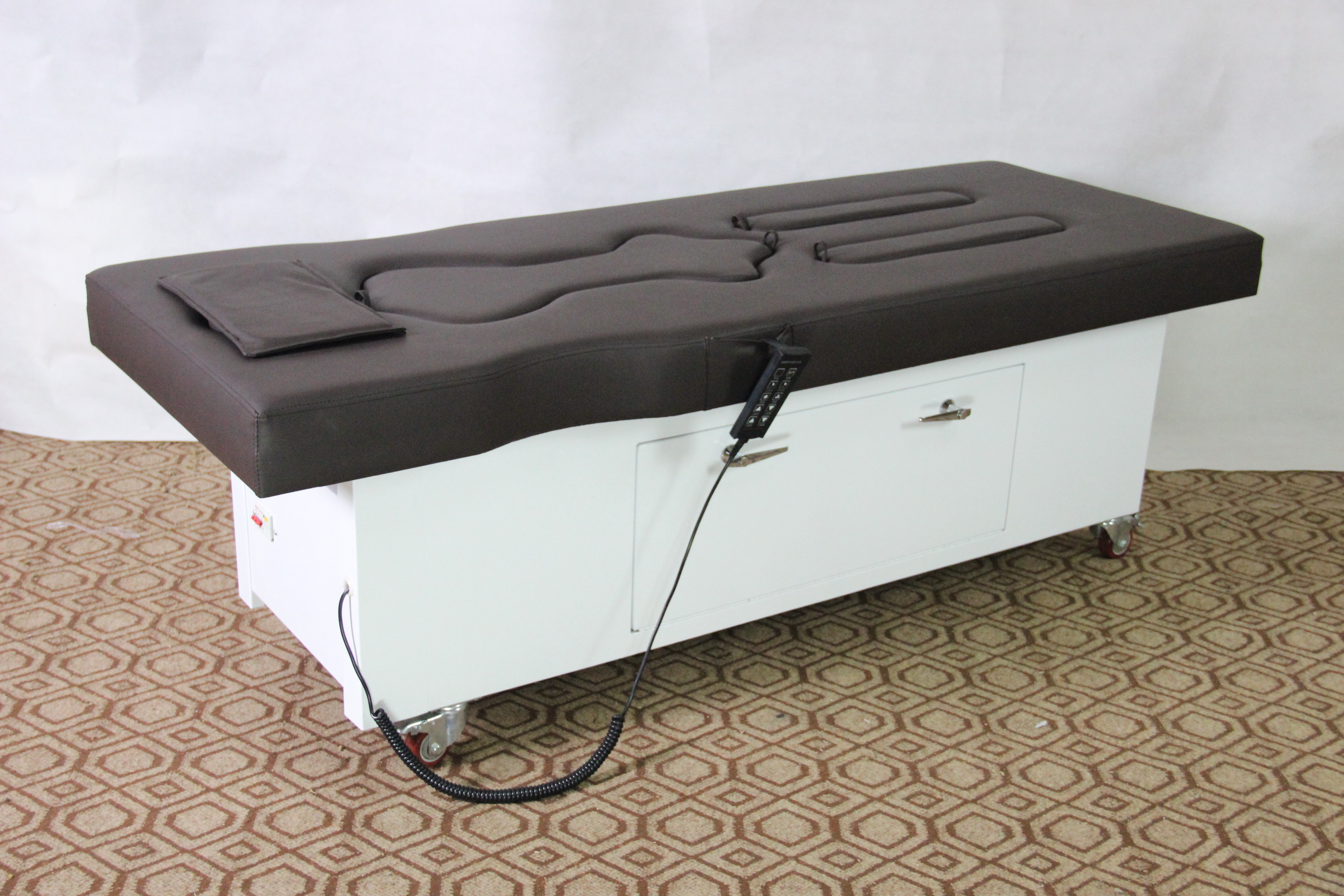 用艾灸床全身灸的好处艾灸床的作用