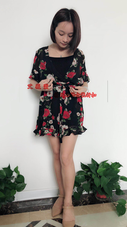 杭州时尚潮牌女装品牌折扣批发几禾厂家直销